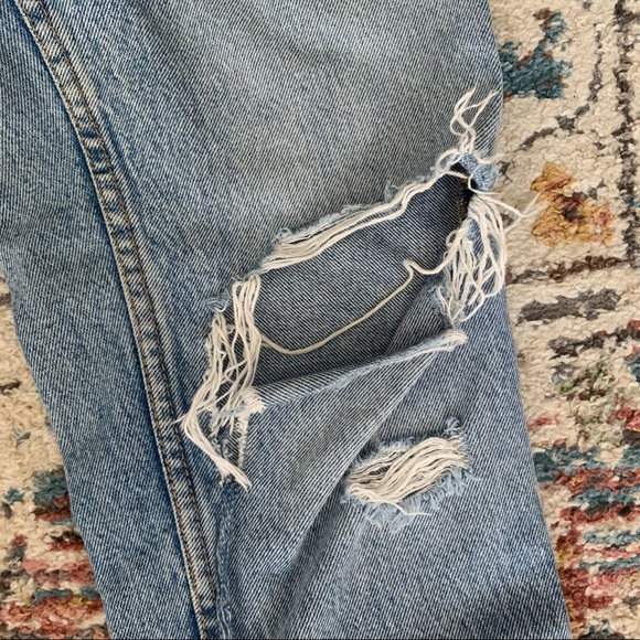 Zara Ripped Mom Jeans - Picture 4 of 5